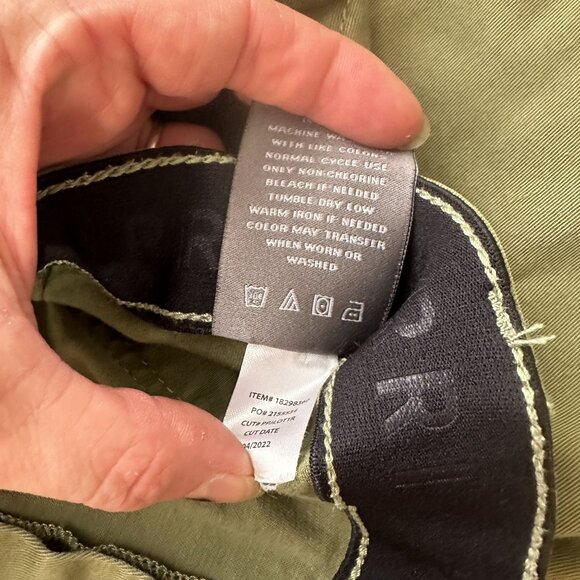 Torrid Olive Green Womens Cropped Pants 24R Cotton Feel the Fit 2X Cargo - Picture 6 of 12